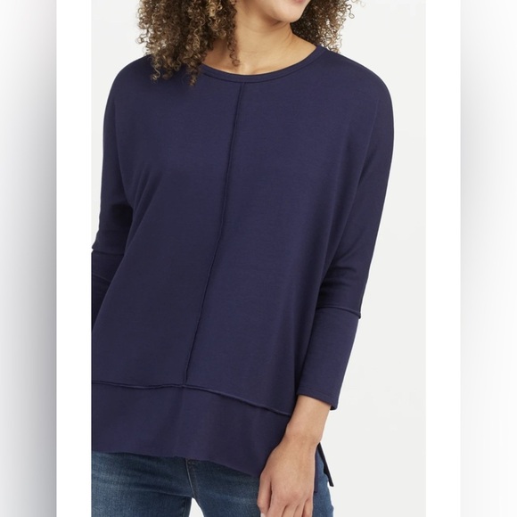 SPANX Top Women’s Medium Perfect Length Top Navy Blue Three Quarter Sleeve - Picture 1 of 7